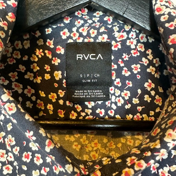 RVCA Navy Short Sleeve Button Up Floral Shirt - Picture 4 of 4